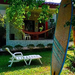 https://nananuira-apartment-and-room.khao-lakhotels.com